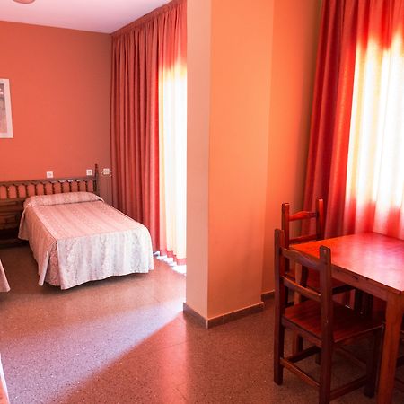 Aparthotel Las Mariposas Lloret de Mar Bagian luar foto