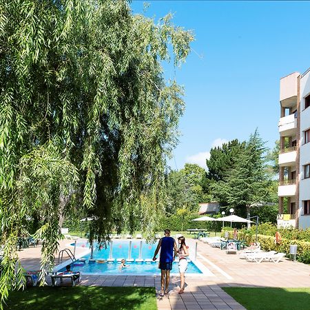 Aparthotel Las Mariposas Lloret de Mar Bagian luar foto