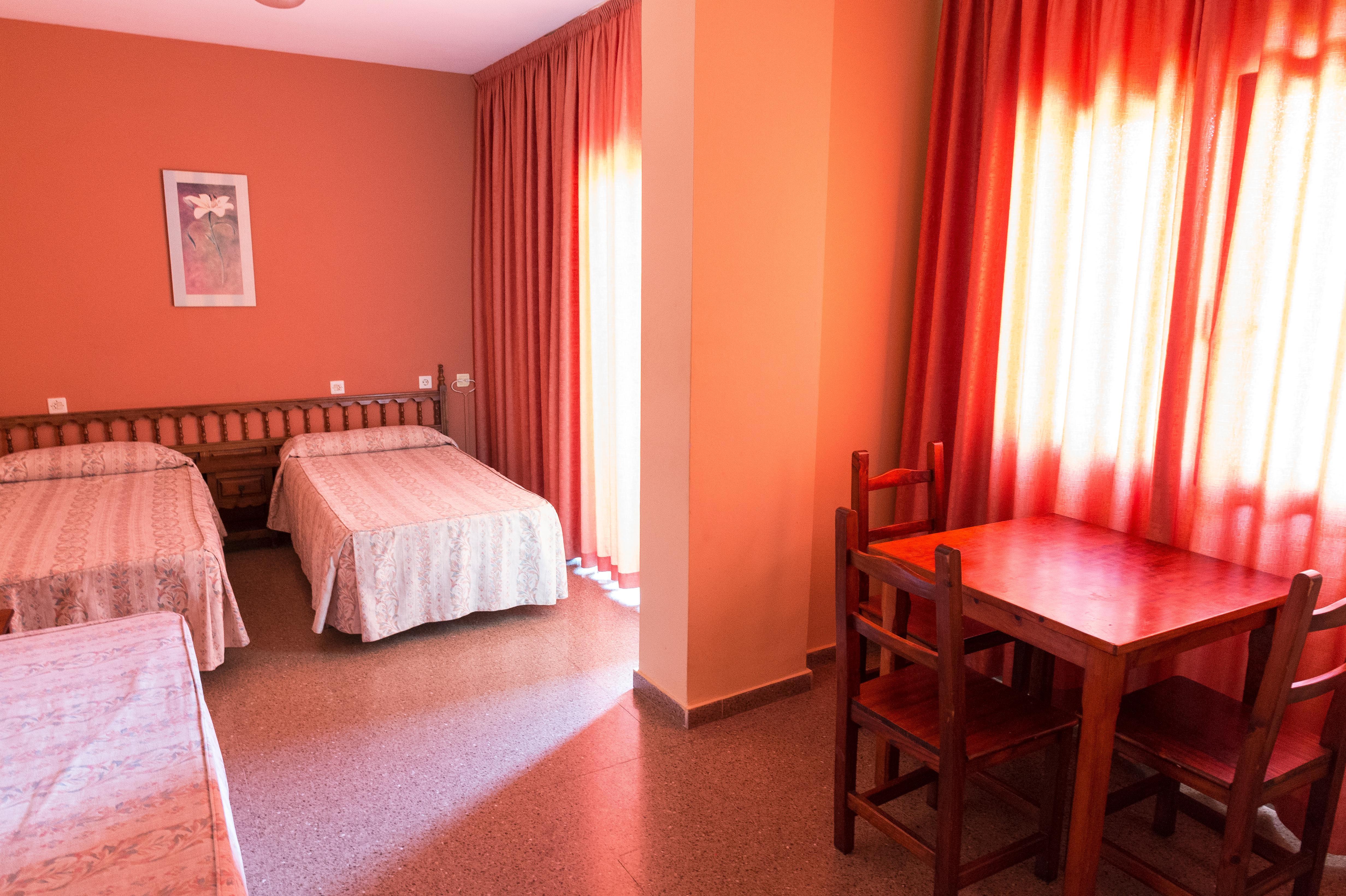 Aparthotel Las Mariposas Lloret de Mar Bagian luar foto