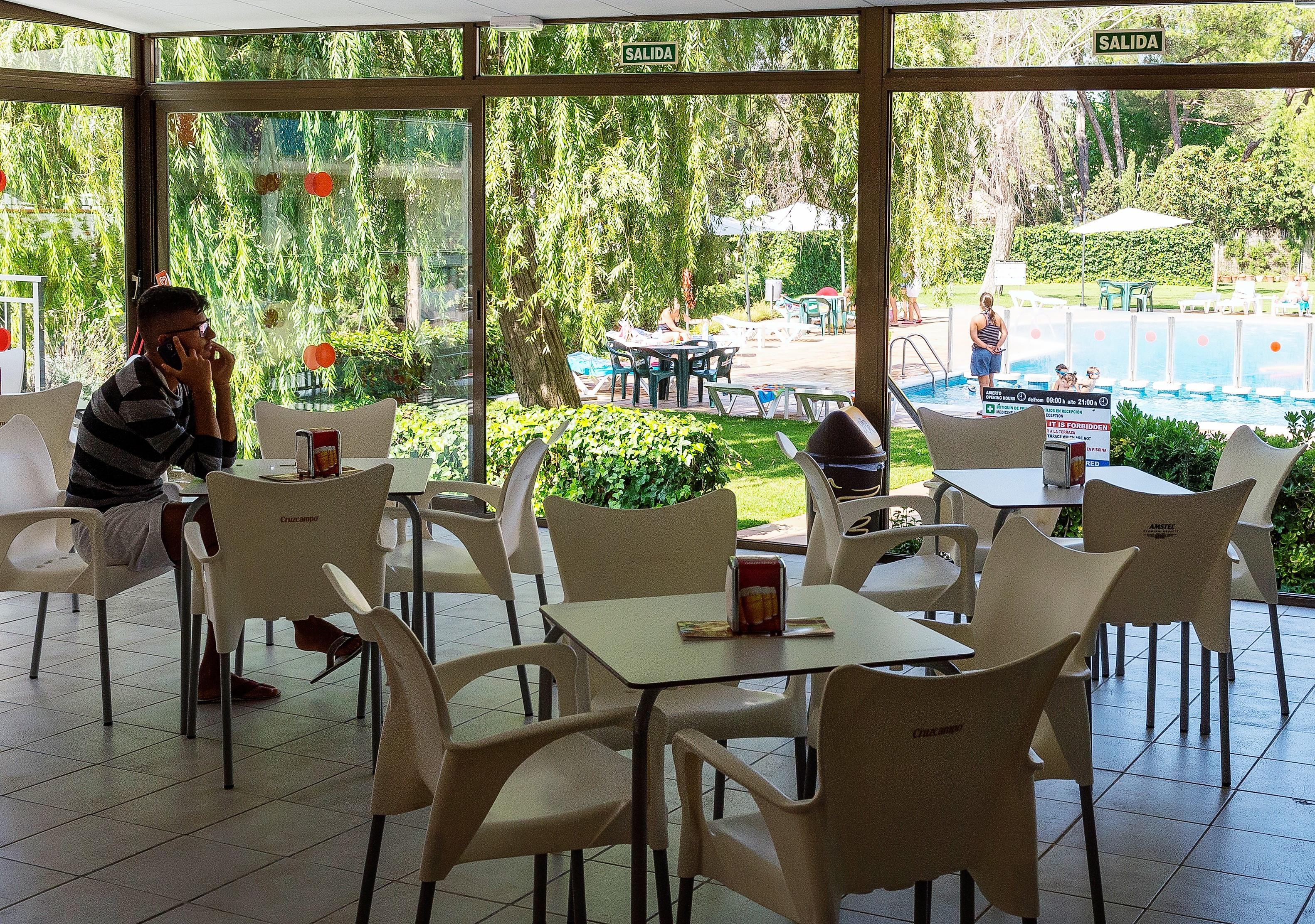 Aparthotel Las Mariposas Lloret de Mar Bagian luar foto