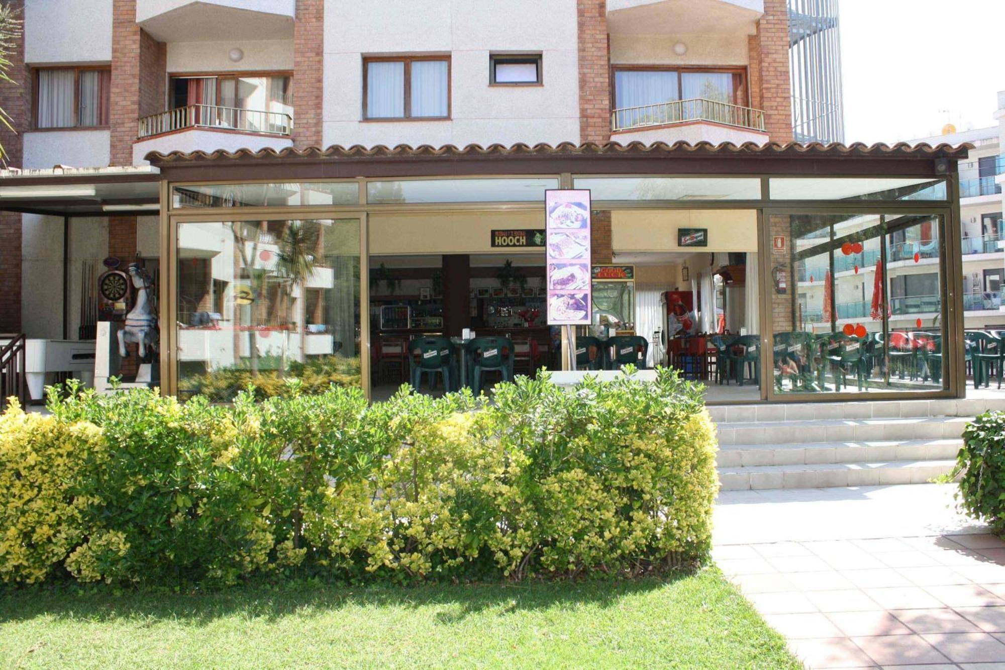 Aparthotel Las Mariposas Lloret de Mar Bagian luar foto