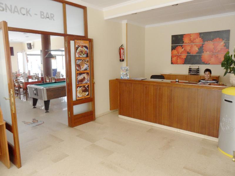 Aparthotel Las Mariposas Lloret de Mar Bagian luar foto