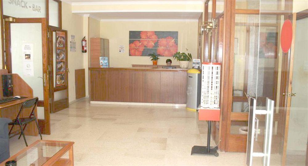 Aparthotel Las Mariposas Lloret de Mar Bagian luar foto