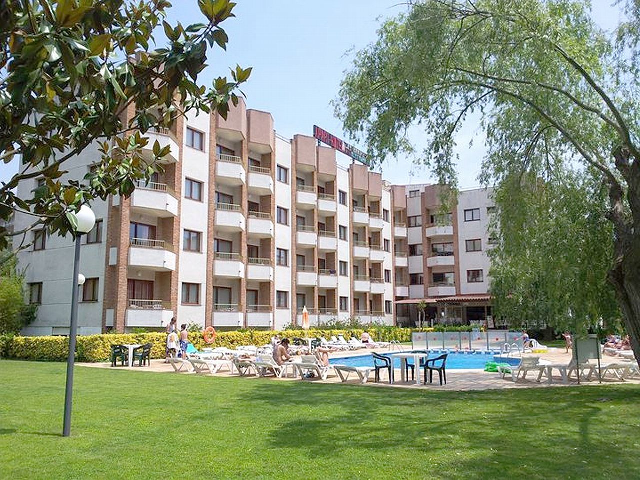 Aparthotel Las Mariposas Lloret de Mar Bagian luar foto
