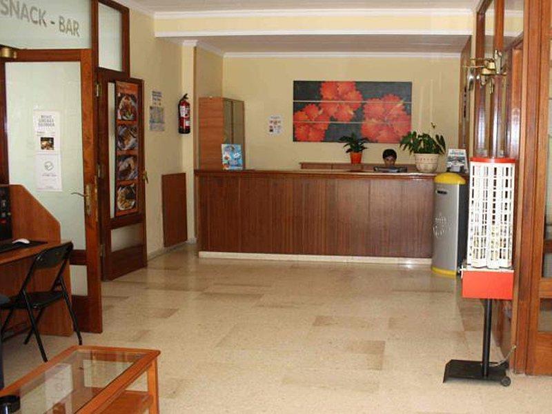 Aparthotel Las Mariposas Lloret de Mar Bagian luar foto